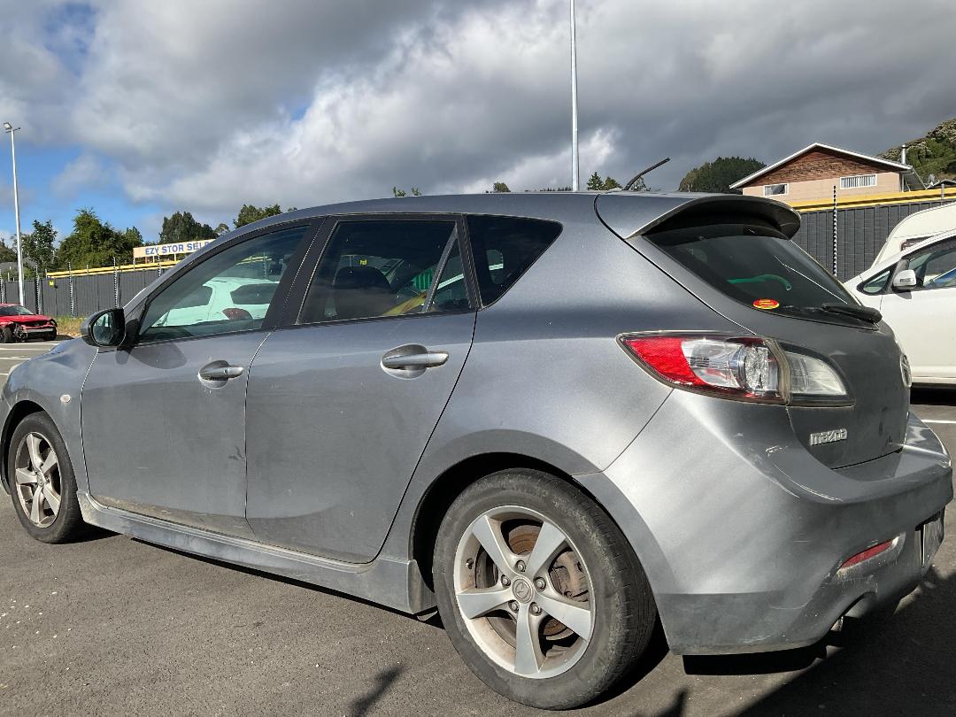 Photo '3' of Mazda Axela Photo '3' of Mazda Axela