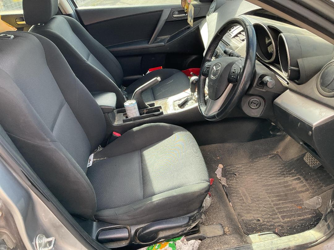 Photo '9' of Mazda Axela Photo '9' of Mazda Axela