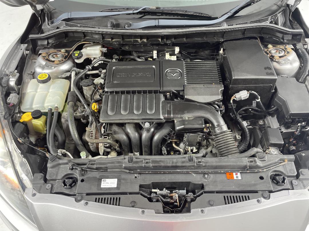 Photo '13' of Mazda Axela