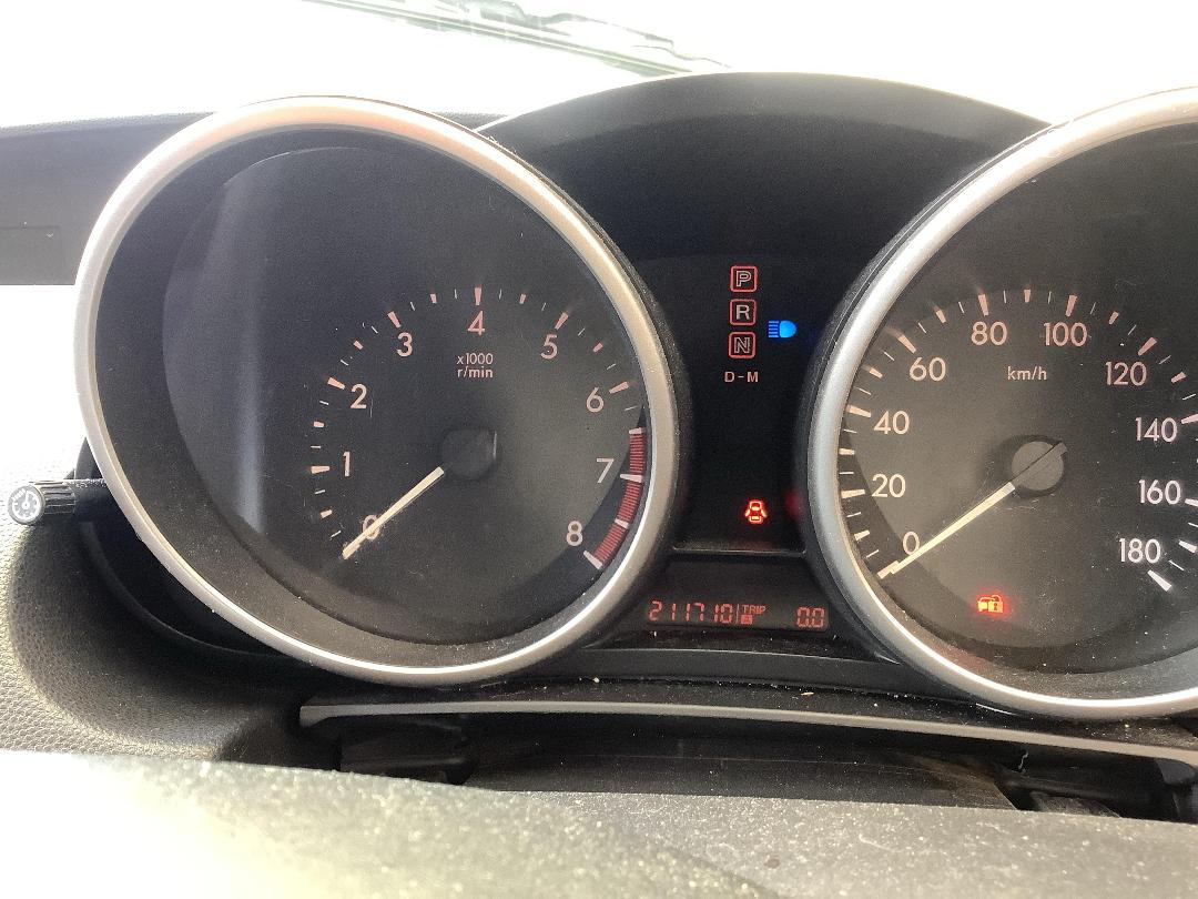 Photo '17' of Mazda Axela