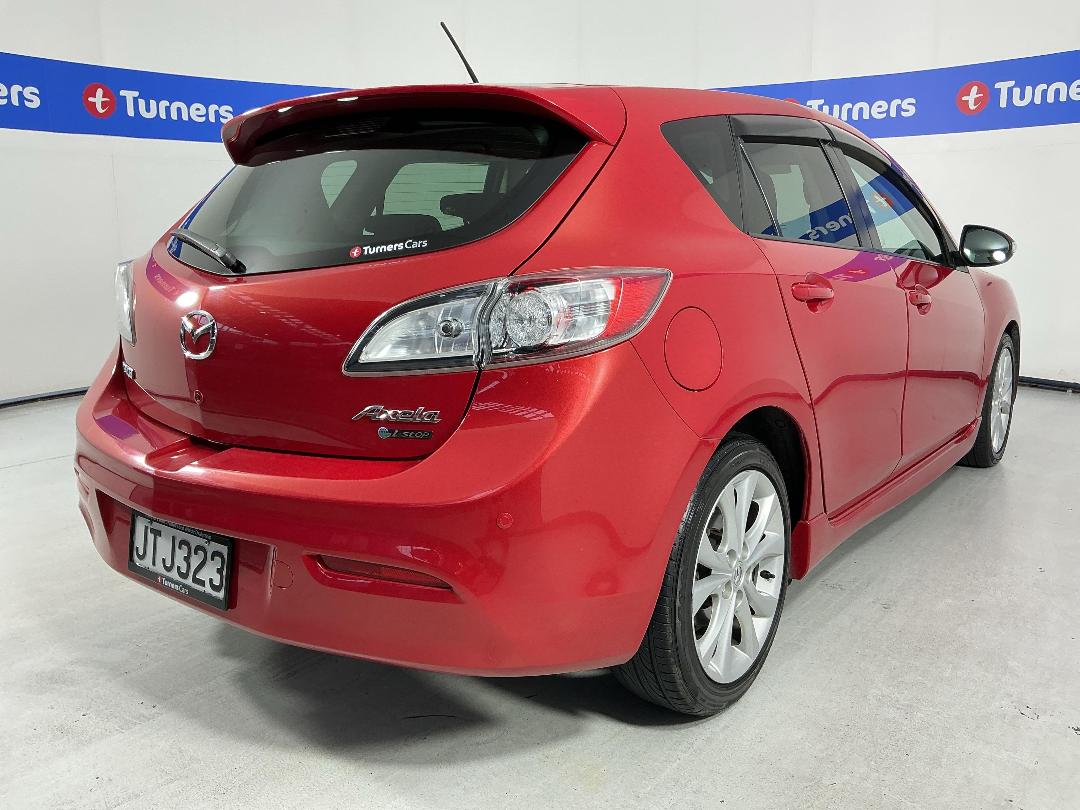 Photo '7' of Mazda Axela