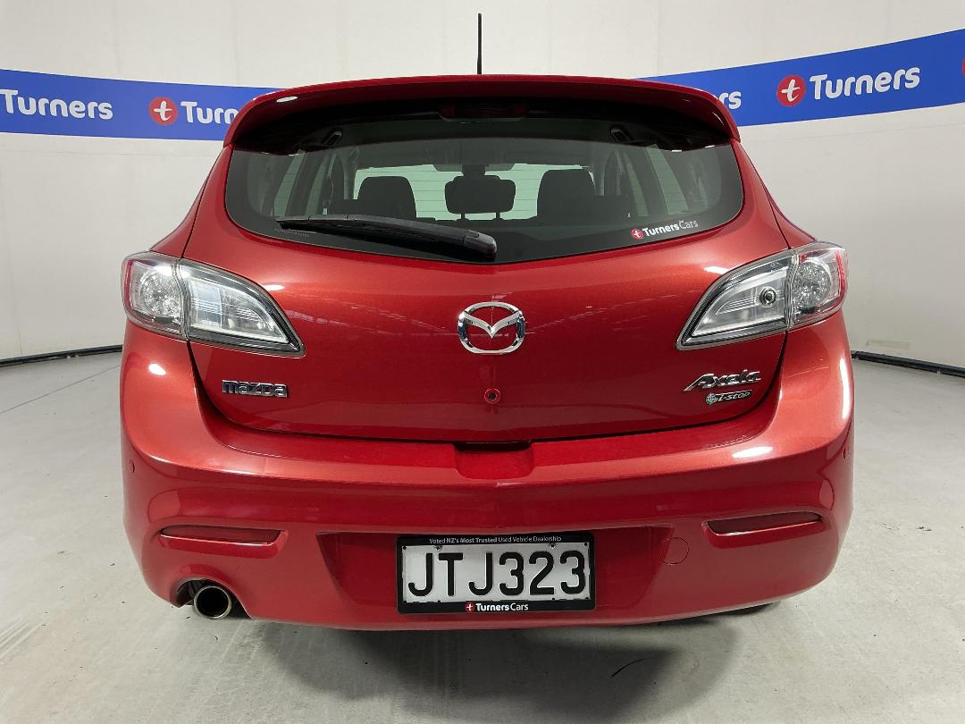 Photo '6' of Mazda Axela