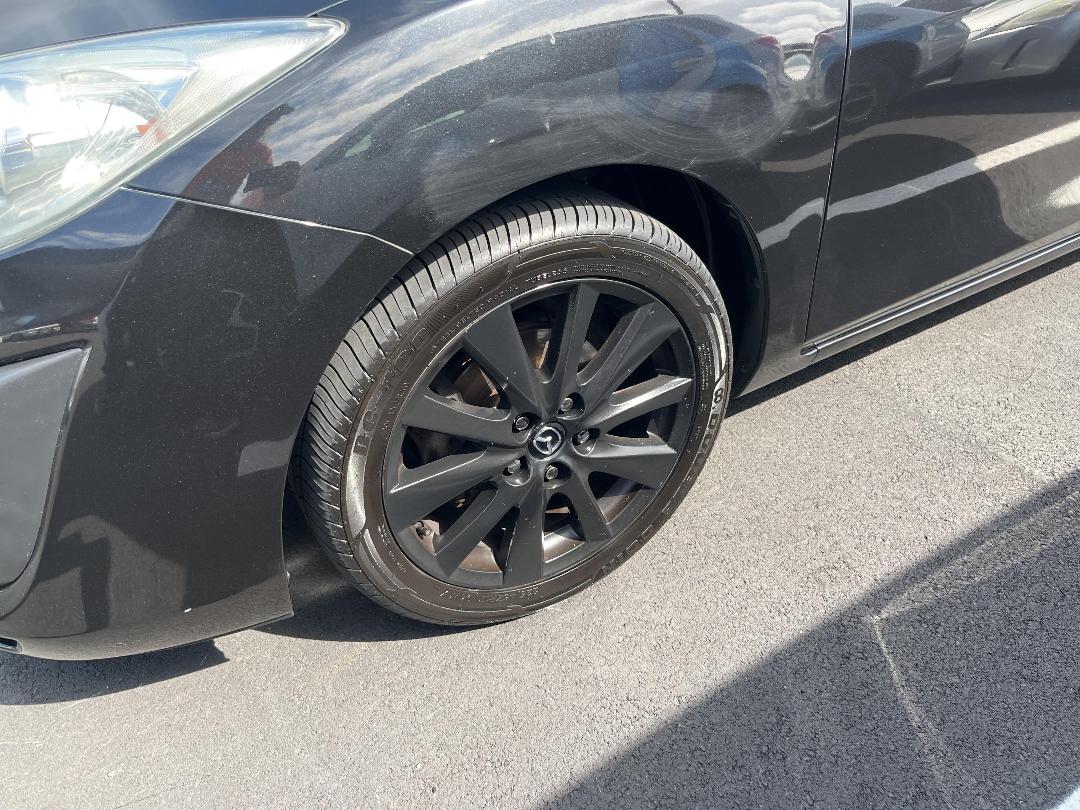 Photo '9' of Mazda Axela