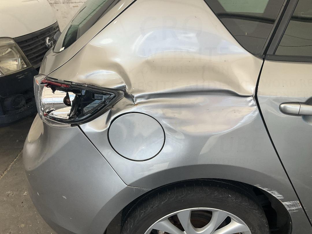 Photo '23' of Mazda Axela