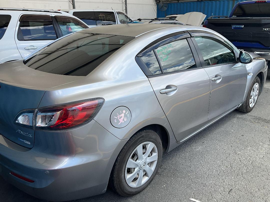 Photo '6' of Mazda Axela