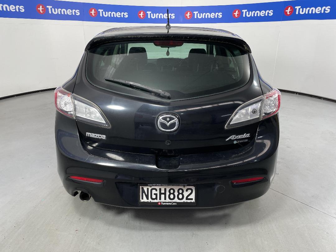 Photo '6' of Mazda Axela