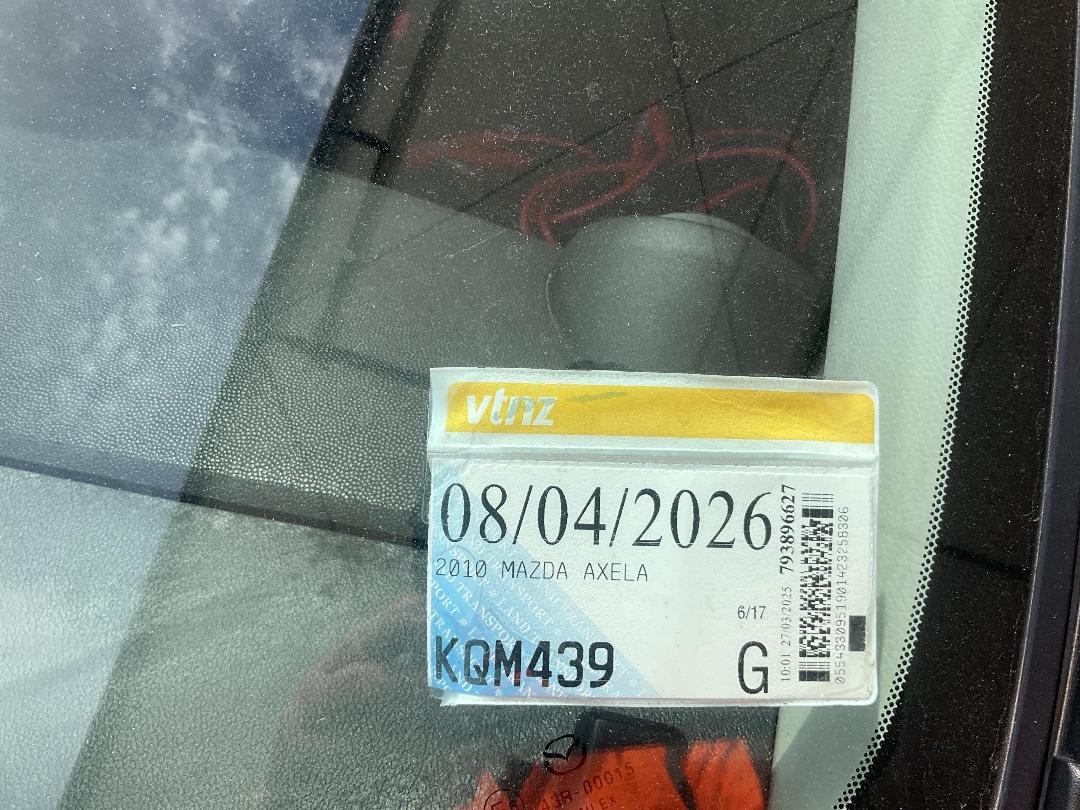 Photo '15' of Mazda Axela