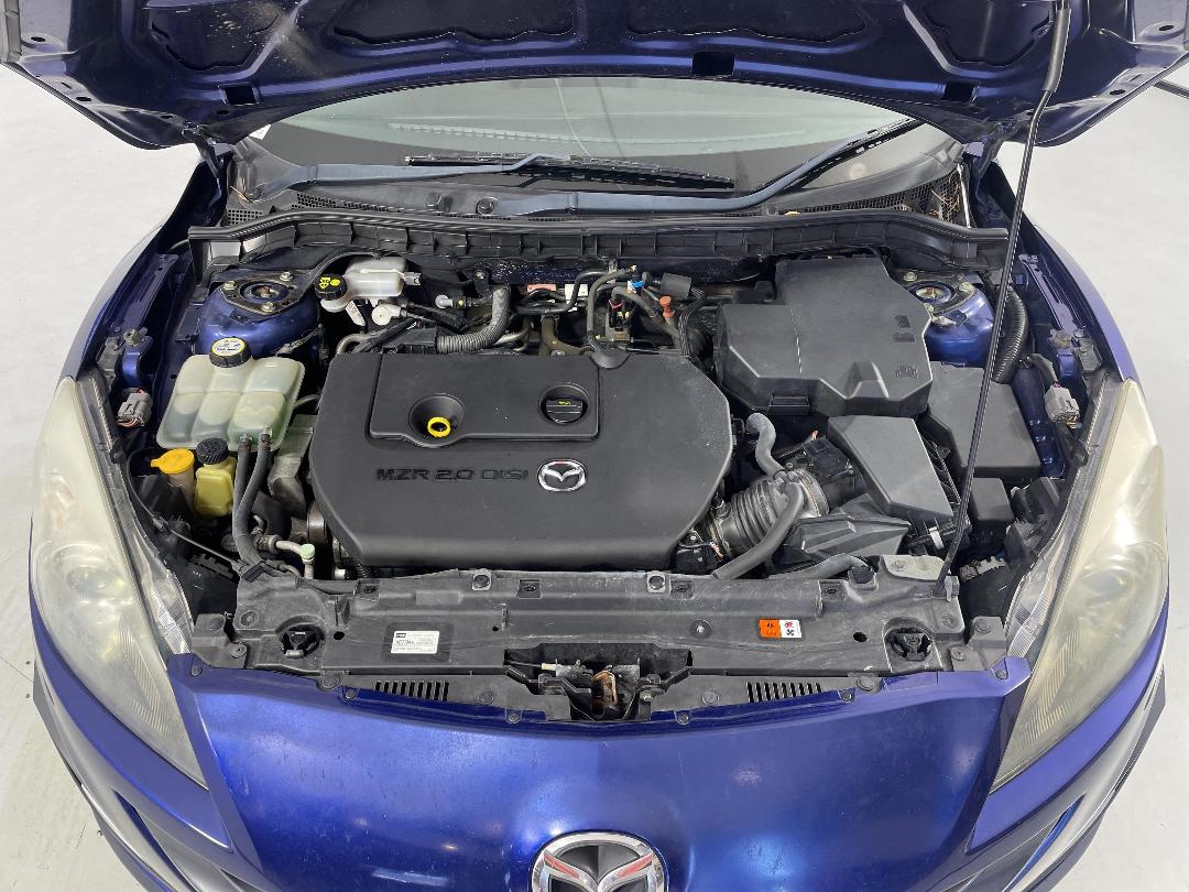 Photo '13' of Mazda Axela Photo '13' of Mazda Axela