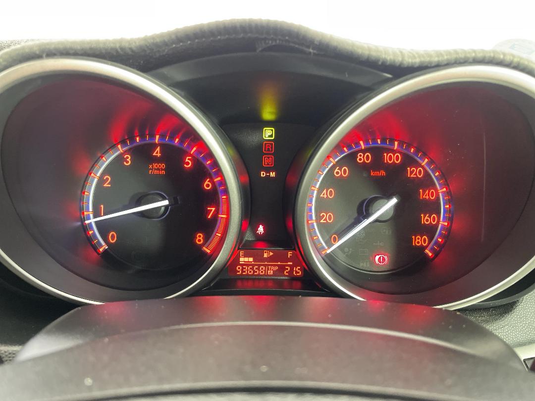 Photo '21' of Mazda Axela