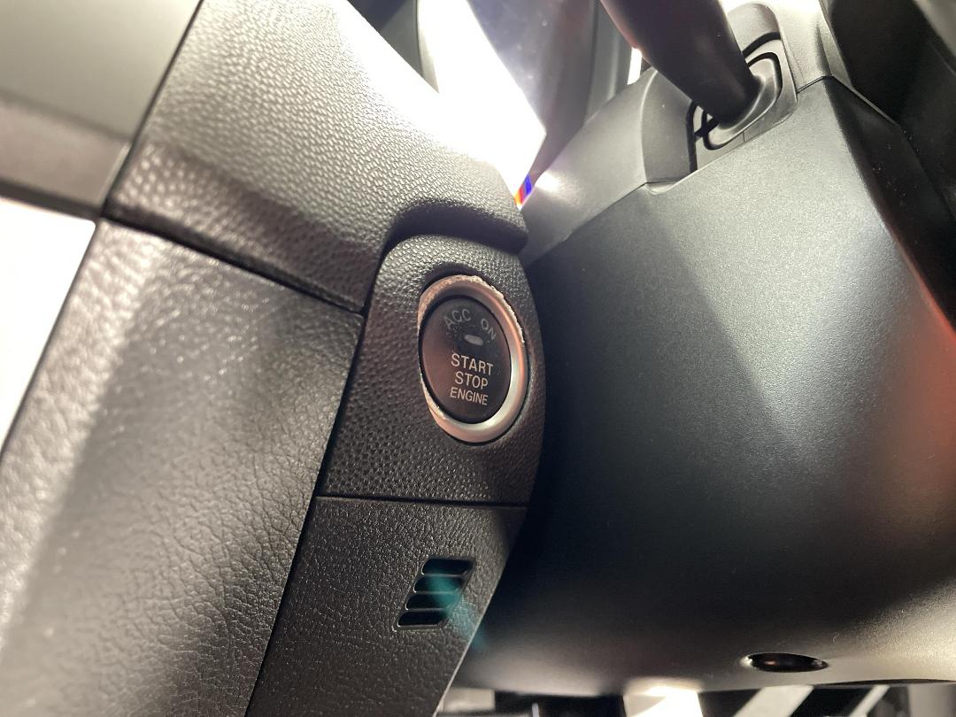 Photo '28' of Mazda Axela