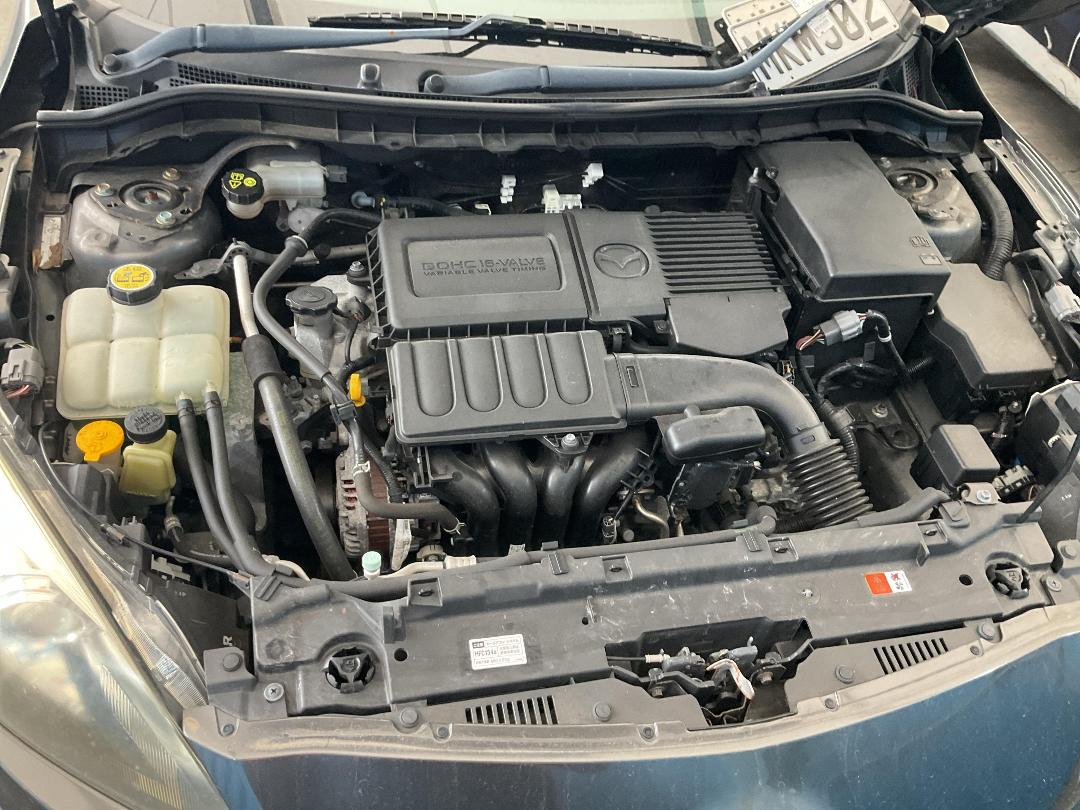 Photo '17' of Mazda Axela