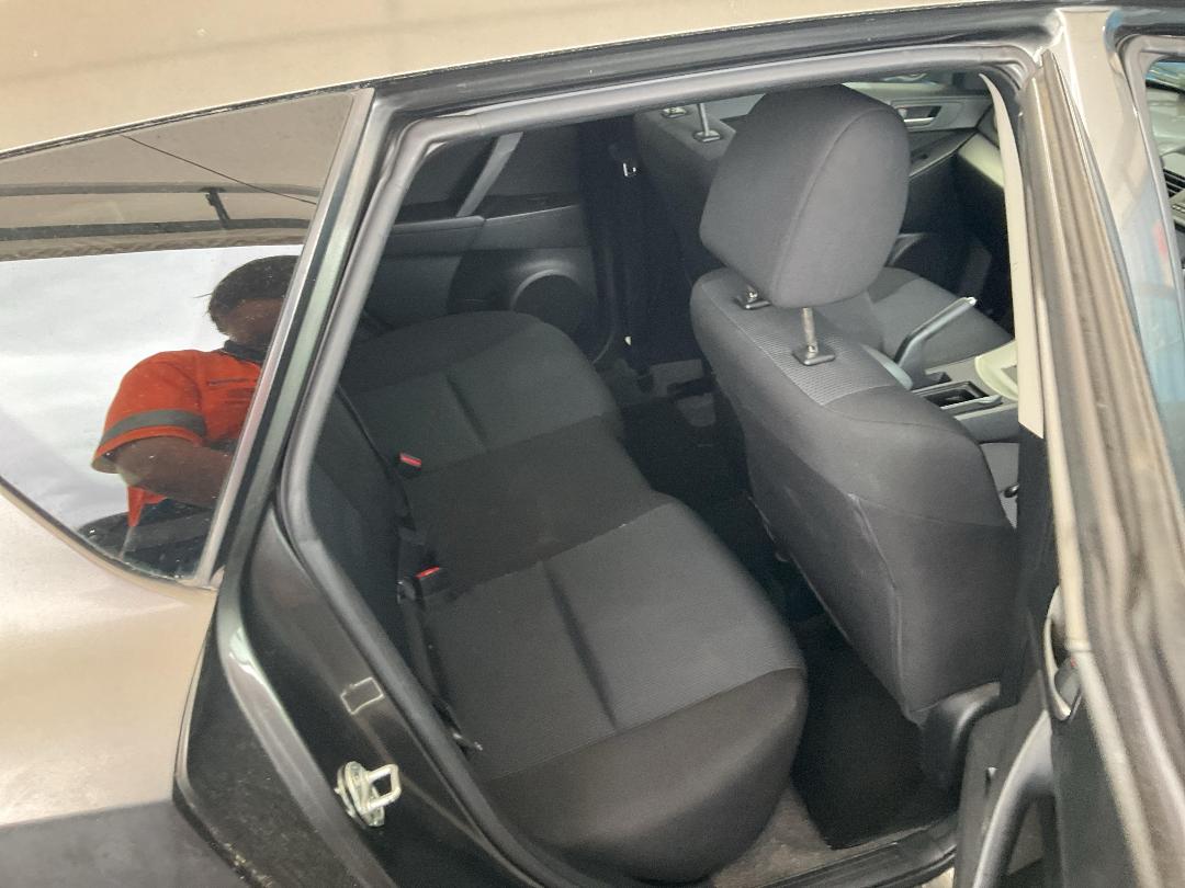 Photo '22' of Mazda Axela