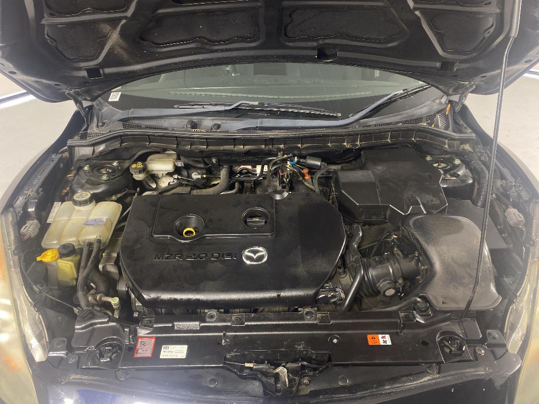 Photo '13' of Mazda Axela Photo '13' of Mazda Axela