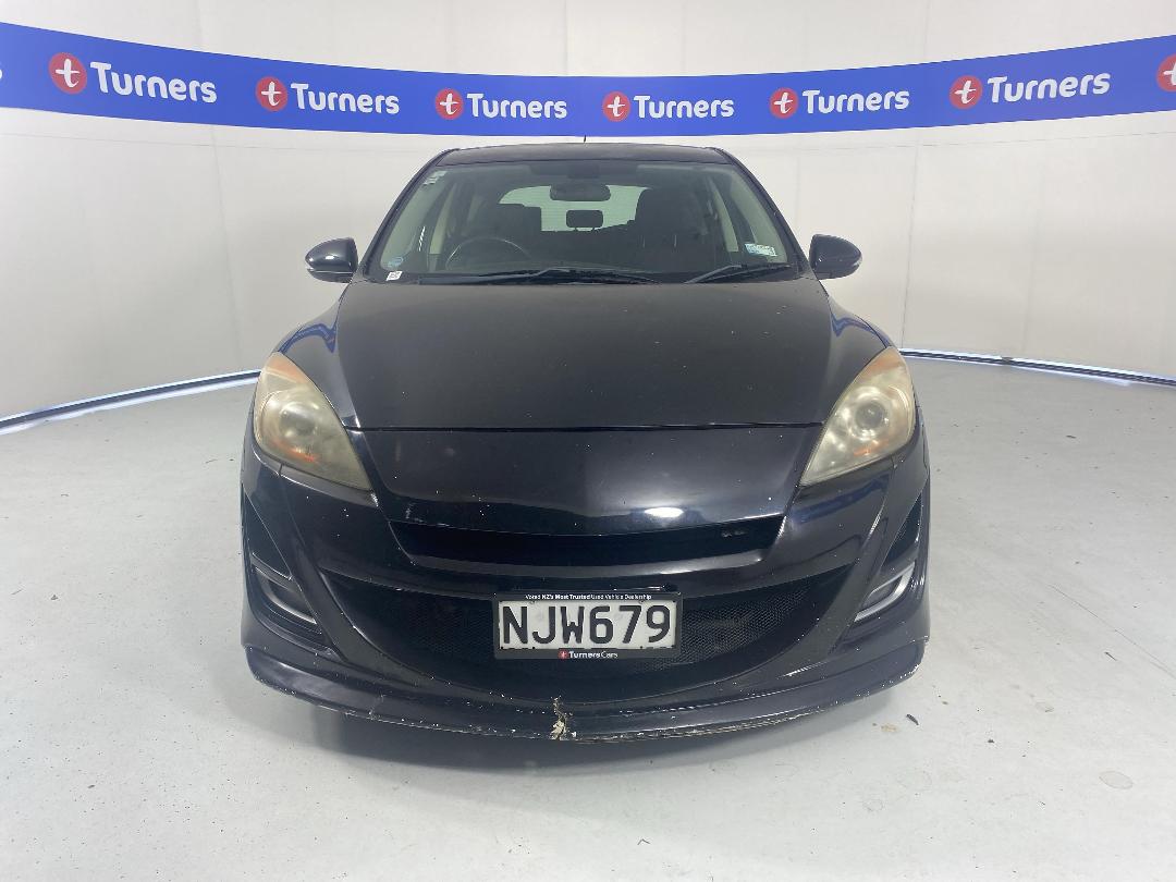 Photo '2' of Mazda Axela Photo '2' of Mazda Axela