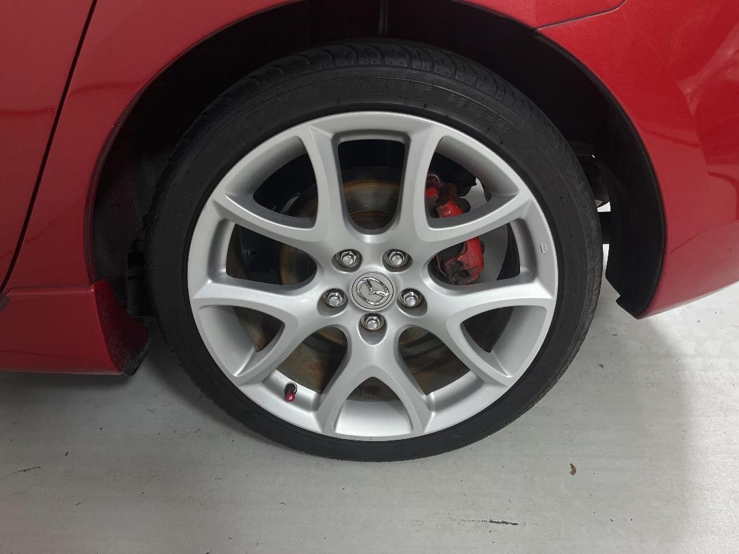 Photo '11' of Mazda Axela