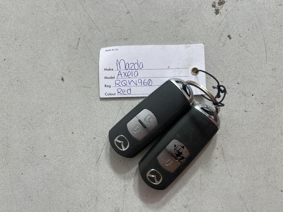 Photo '22' of Mazda Axela