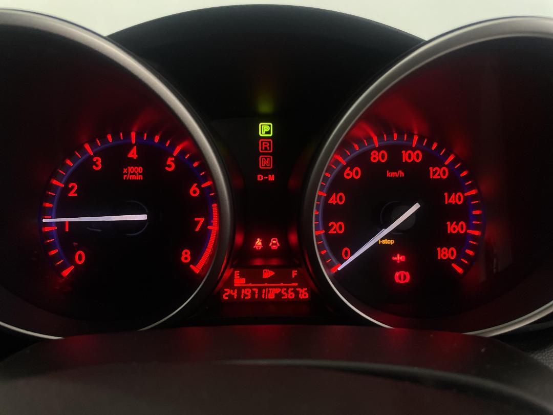 Photo '21' of Mazda Axela Photo '21' of Mazda Axela