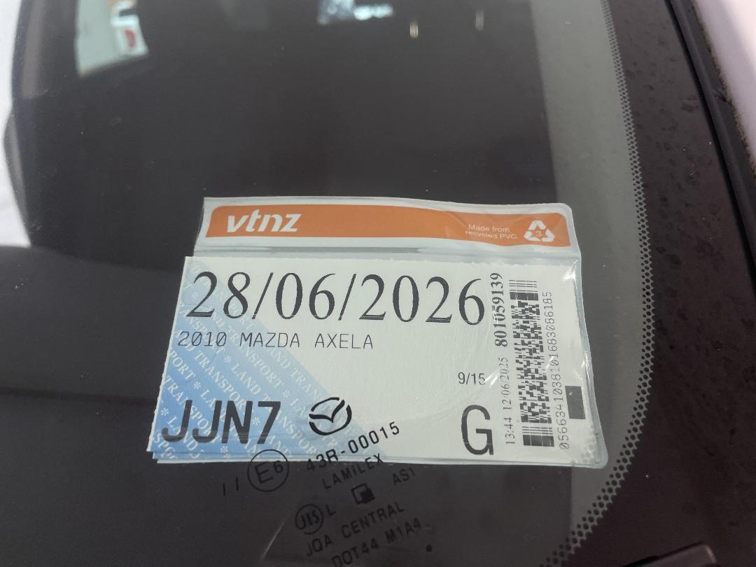 Photo '29' of Mazda Axela Photo '29' of Mazda Axela