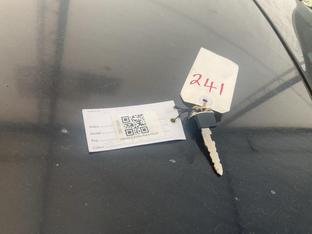 Photo '19' of Mazda Axela Photo '19' of Mazda Axela