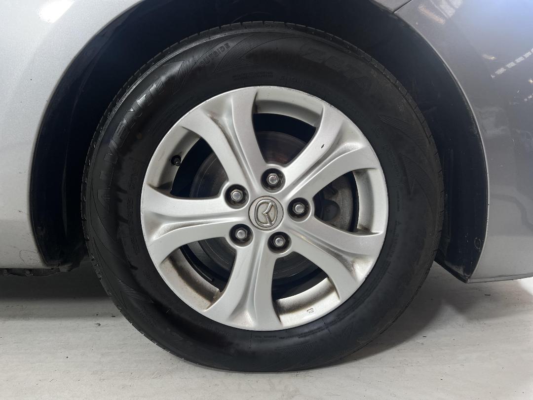 Photo '9' of Mazda Axela