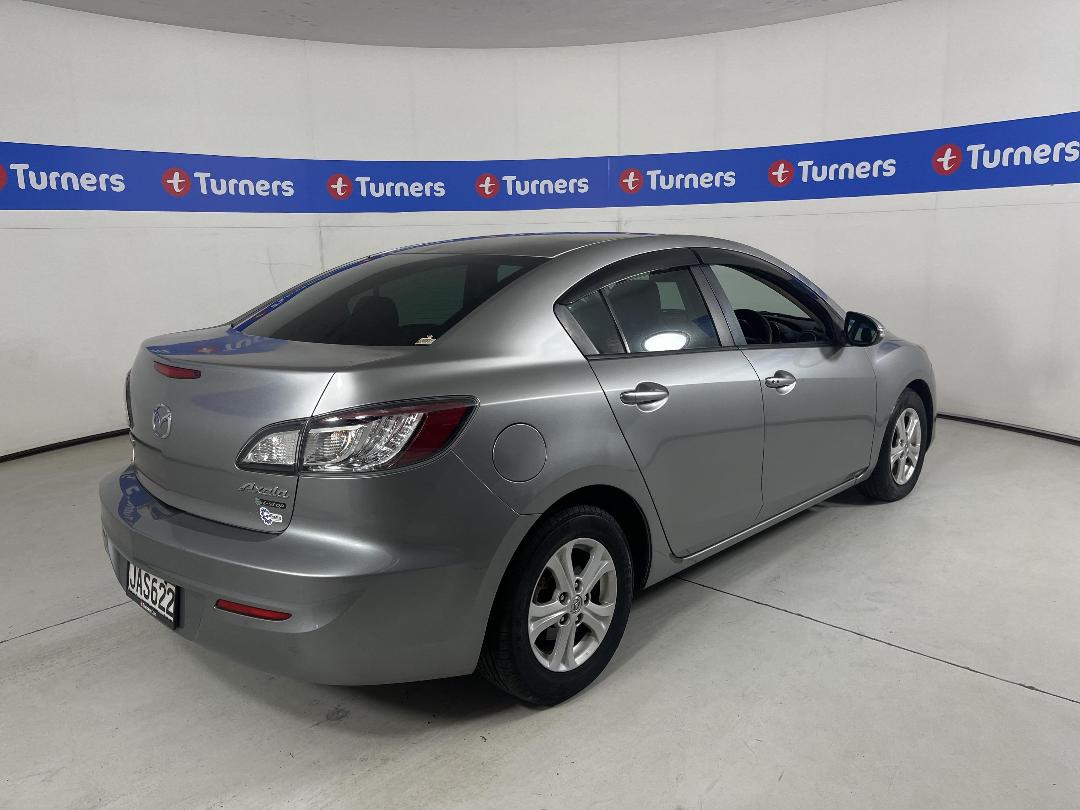 Photo '7' of Mazda Axela