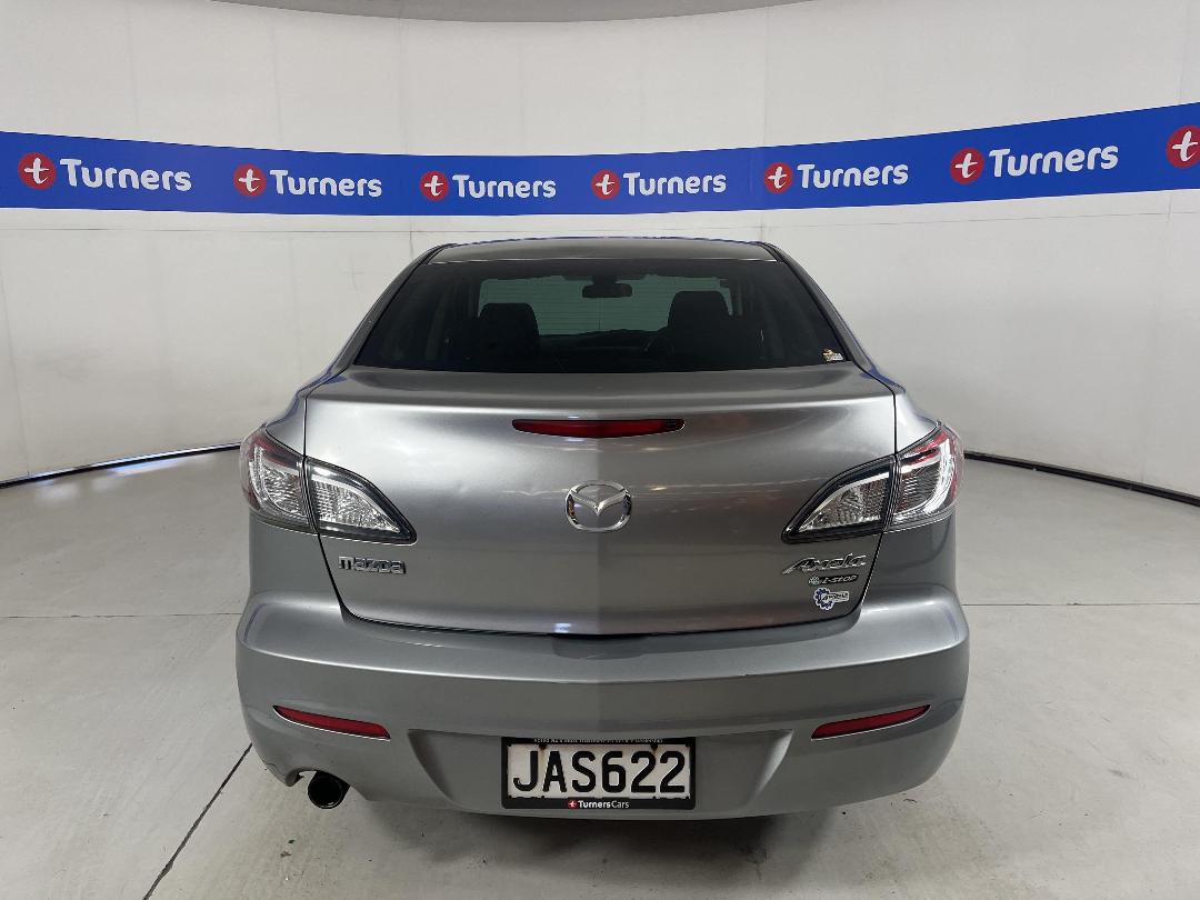 Photo '6' of Mazda Axela