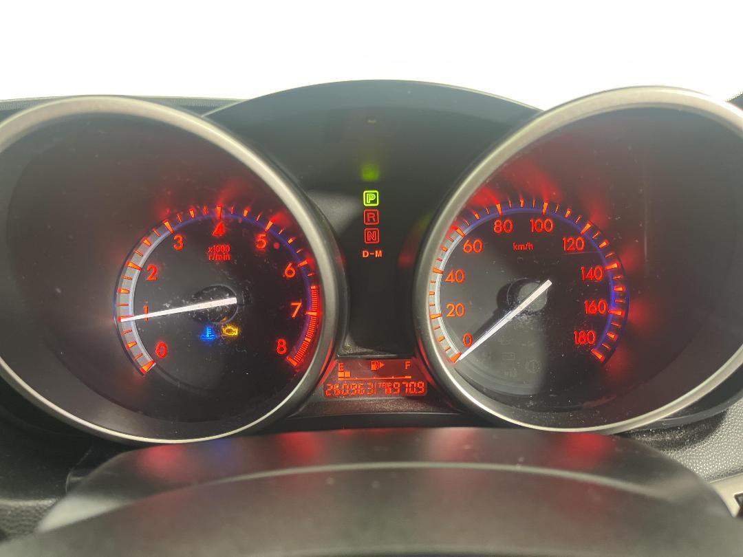 Photo '21' of Mazda Axela