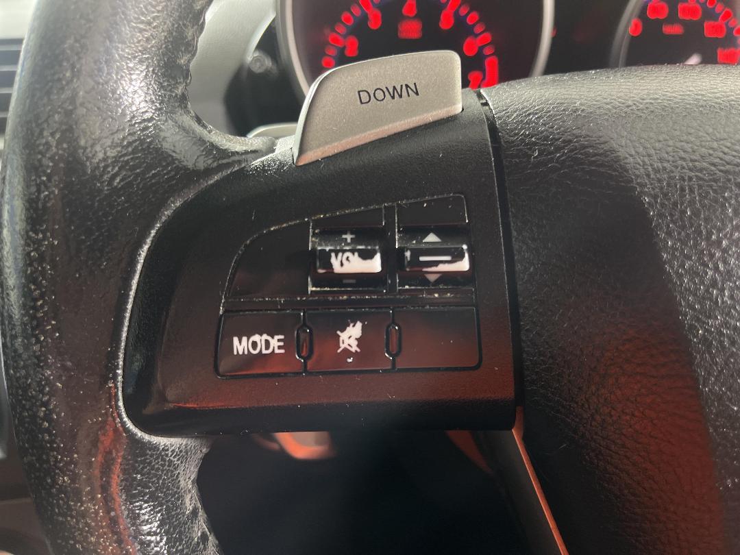 Photo '25' of Mazda Axela