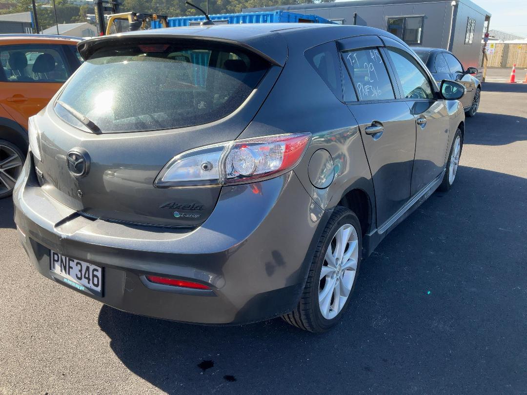 Photo '3' of Mazda Axela