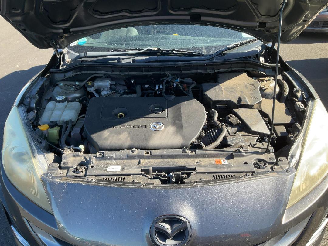 Photo '8' of Mazda Axela