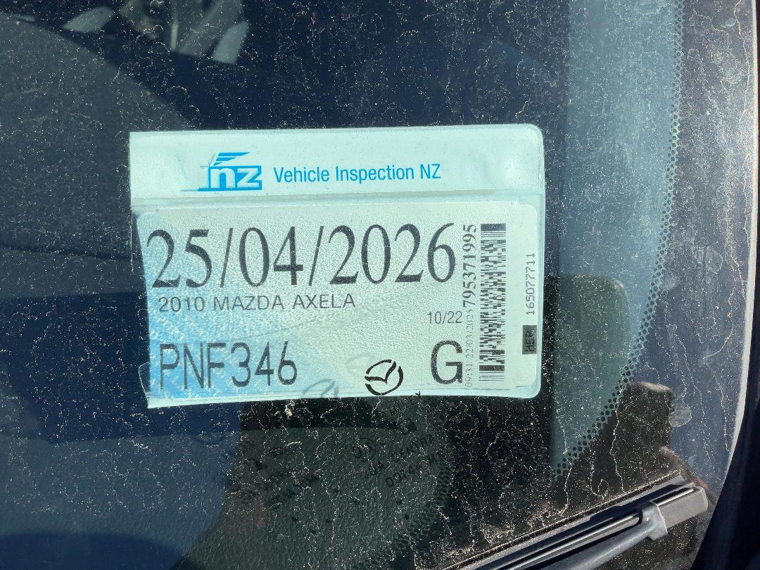 Photo '18' of Mazda Axela