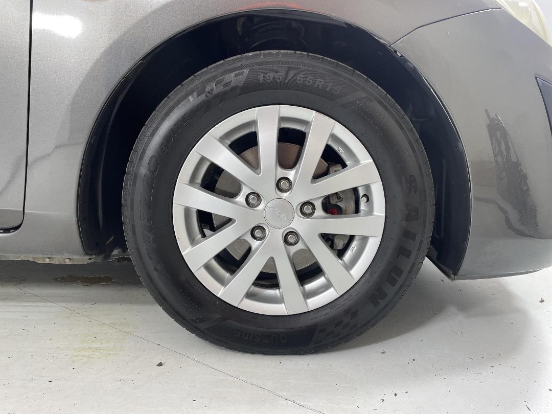 Photo '9' of Mazda Axela