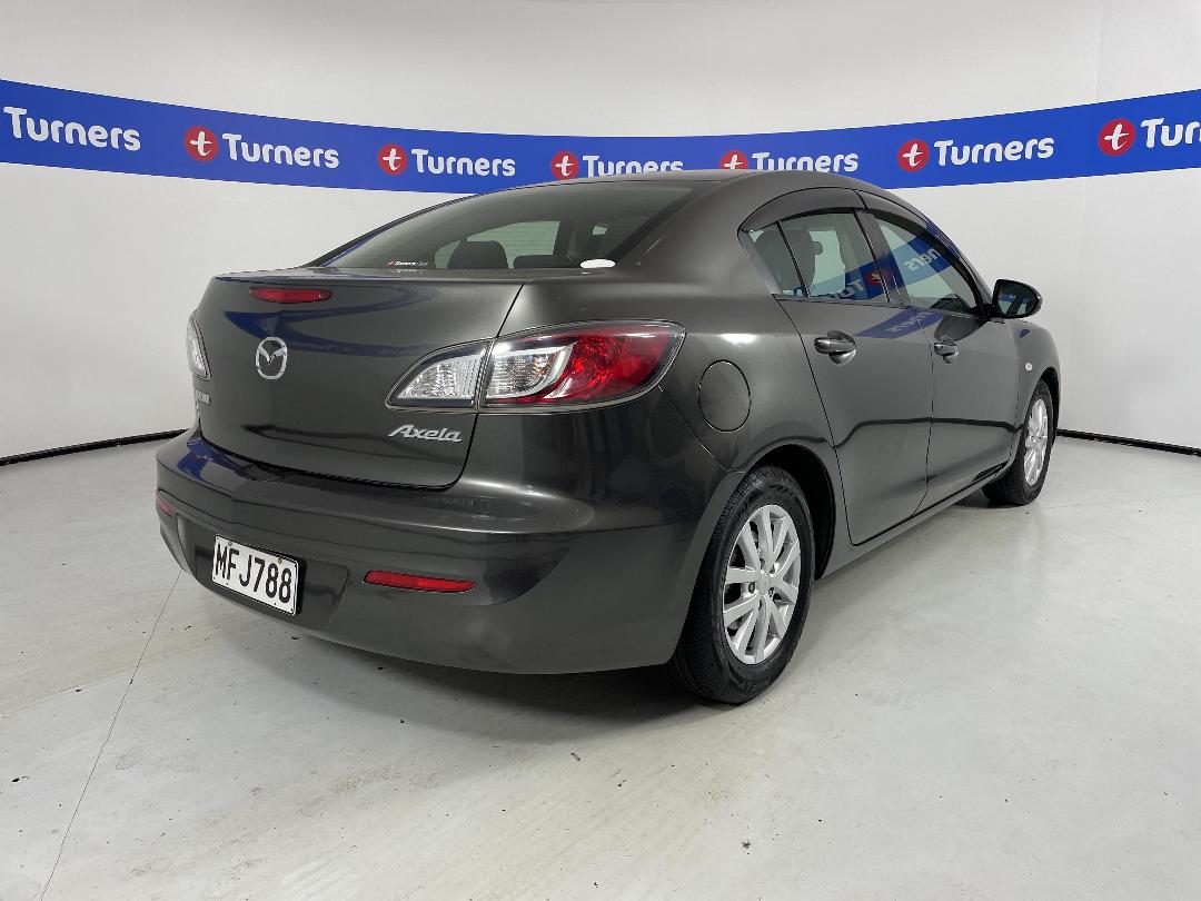 Photo '7' of Mazda Axela