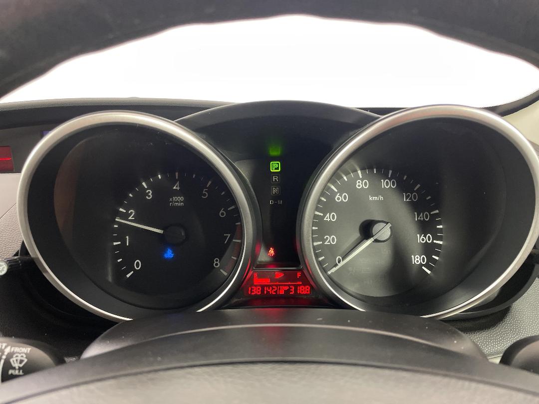 Photo '21' of Mazda Axela