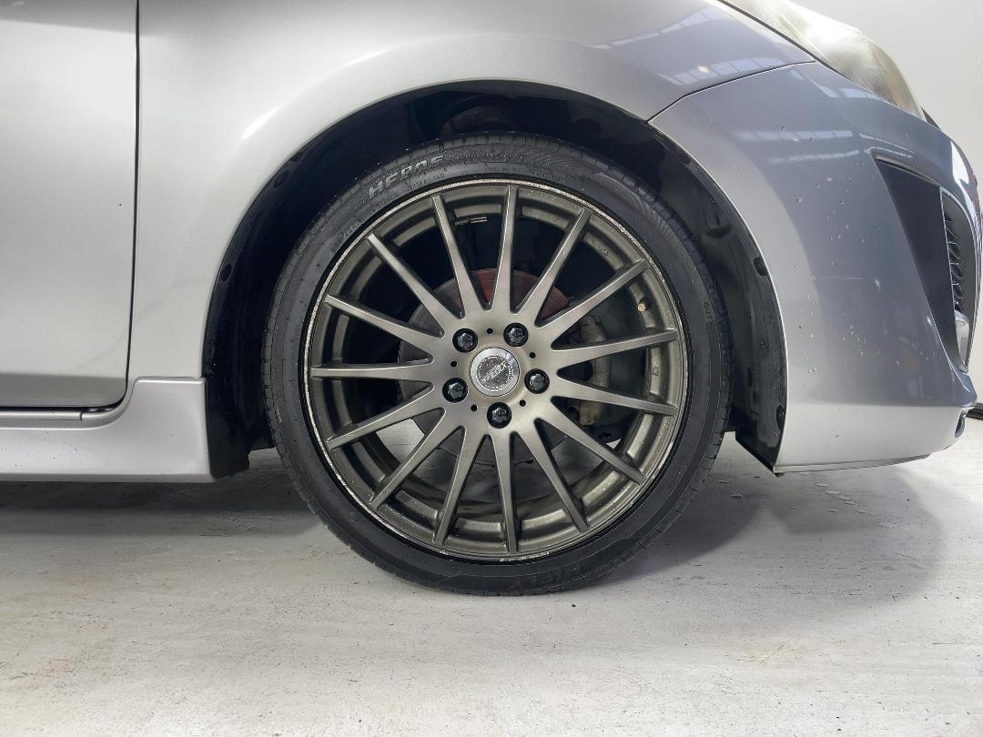 Photo '9' of Mazda Axela