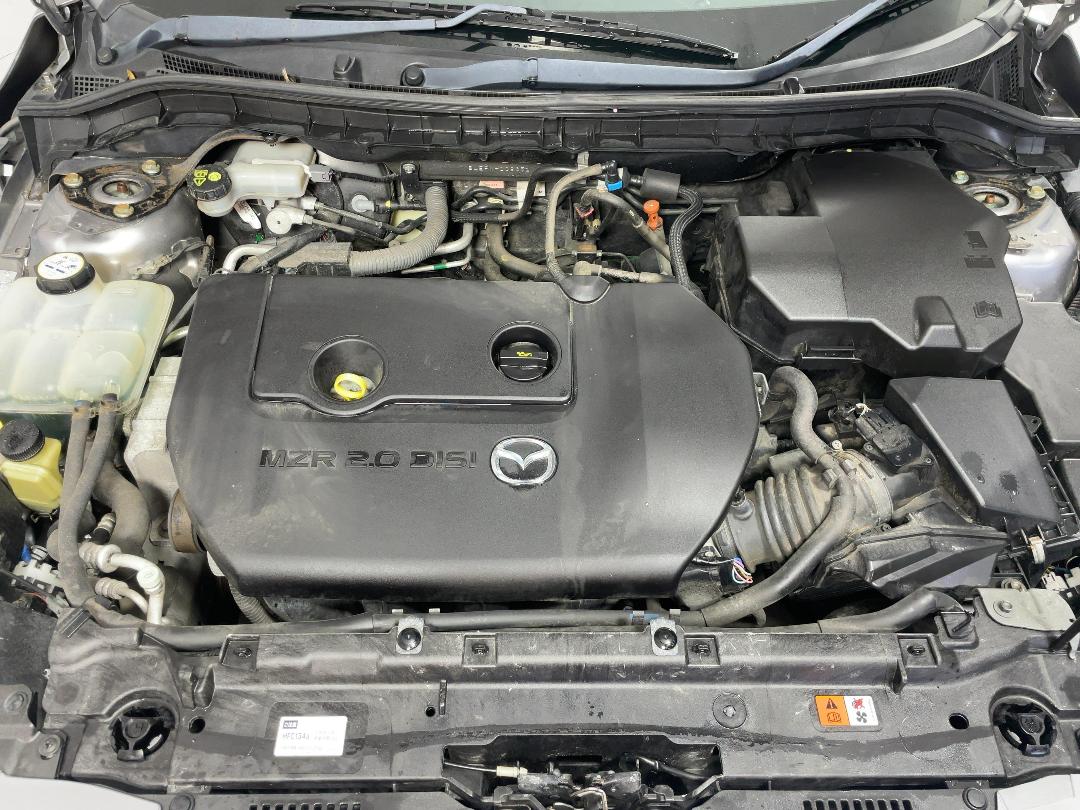 Photo '13' of Mazda Axela