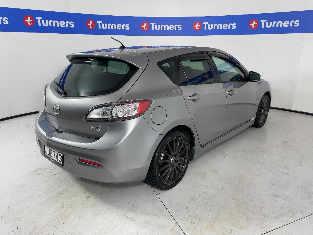 Photo '7' of Mazda Axela