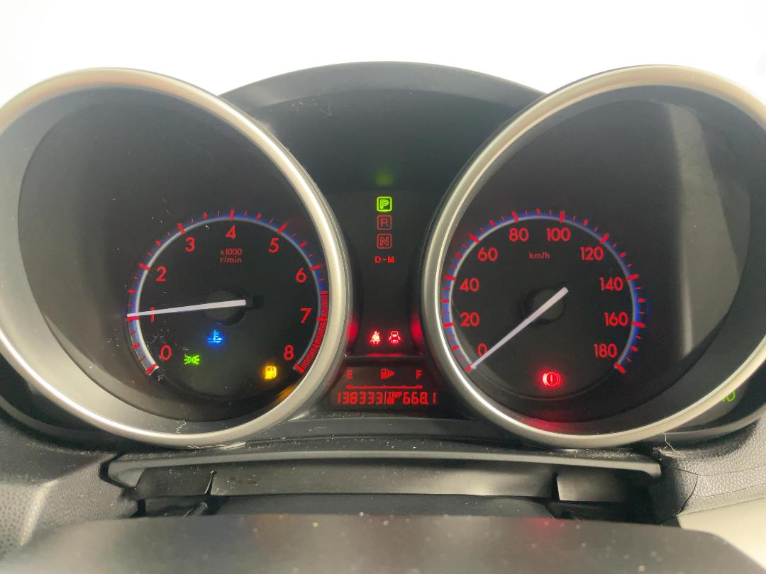 Photo '21' of Mazda Axela