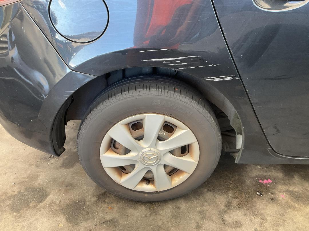 Photo '10' of Mazda Axela