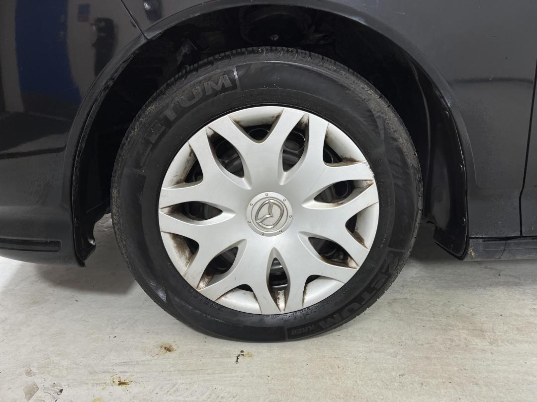 Photo '10' of Mazda Biante