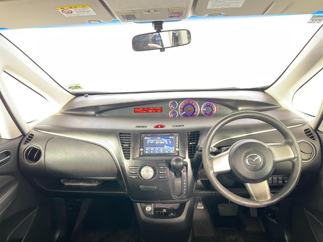 Photo '17' of Mazda Biante