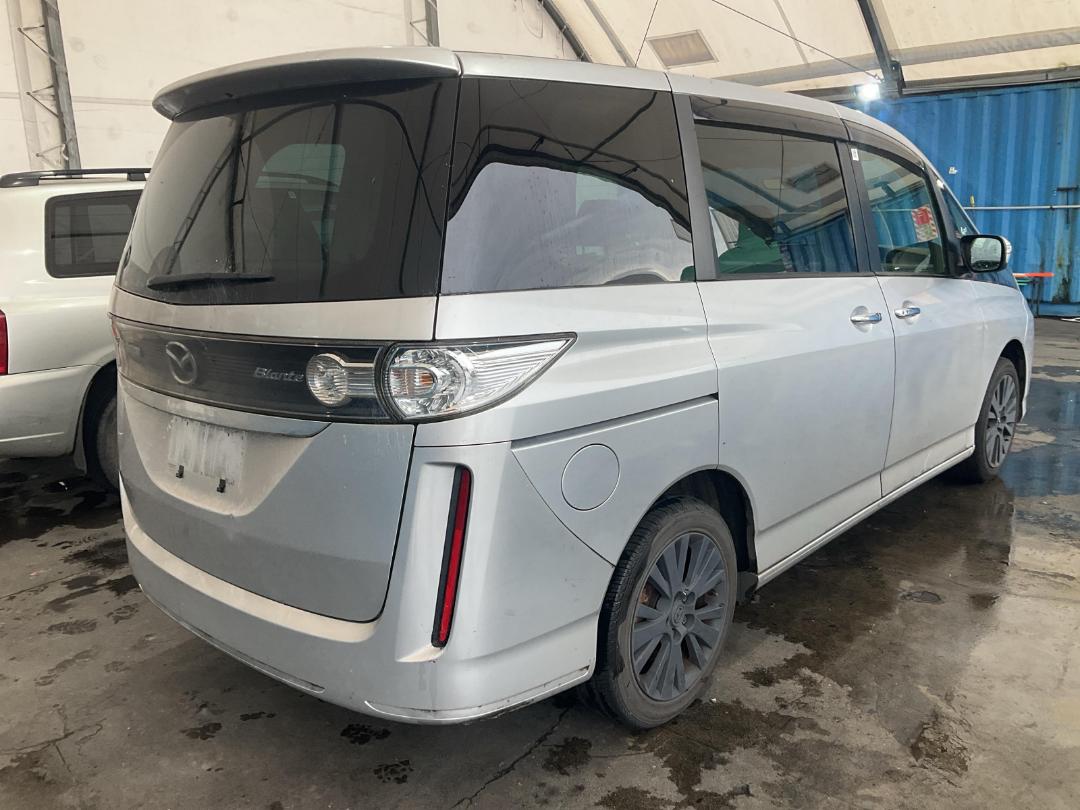 Photo '6' of Mazda Biante Photo '6' of Mazda Biante