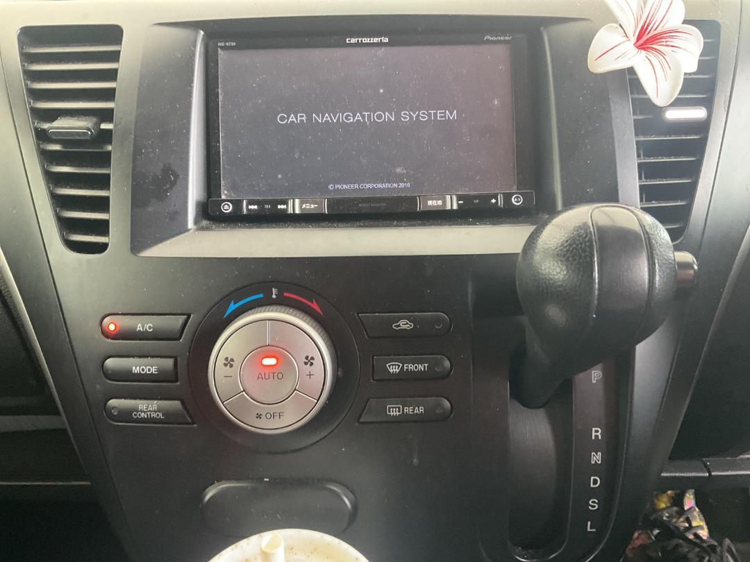 Photo '12' of Mazda Biante Photo '12' of Mazda Biante