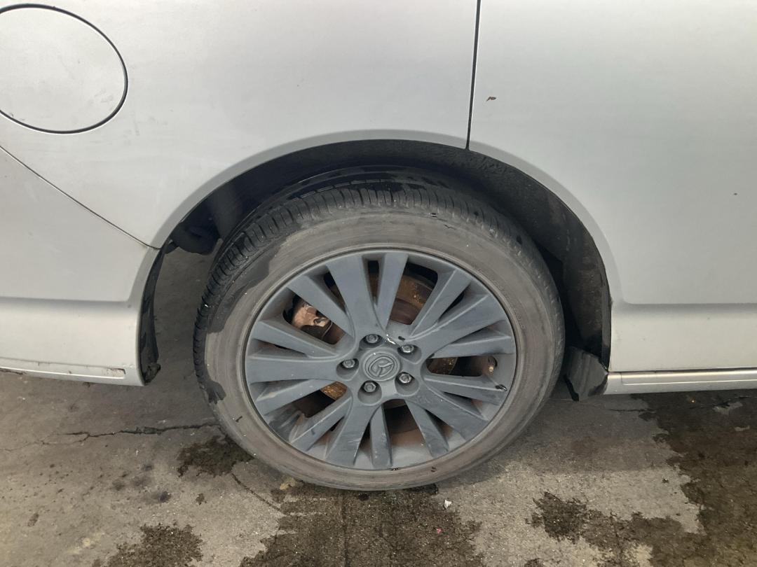 Photo '7' of Mazda Biante Photo '7' of Mazda Biante