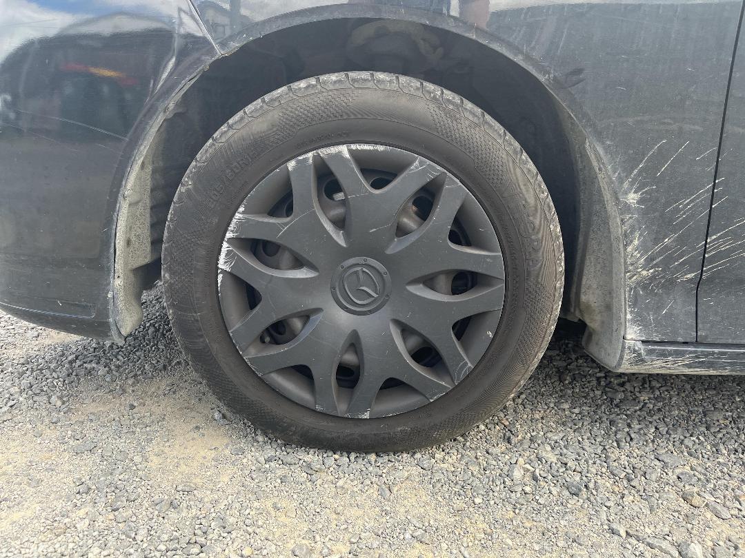 Photo '8' of Mazda Biante