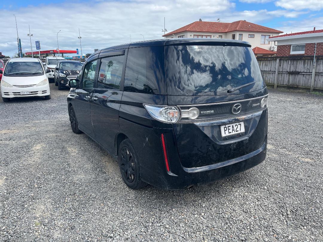 Photo '4' of Mazda Biante