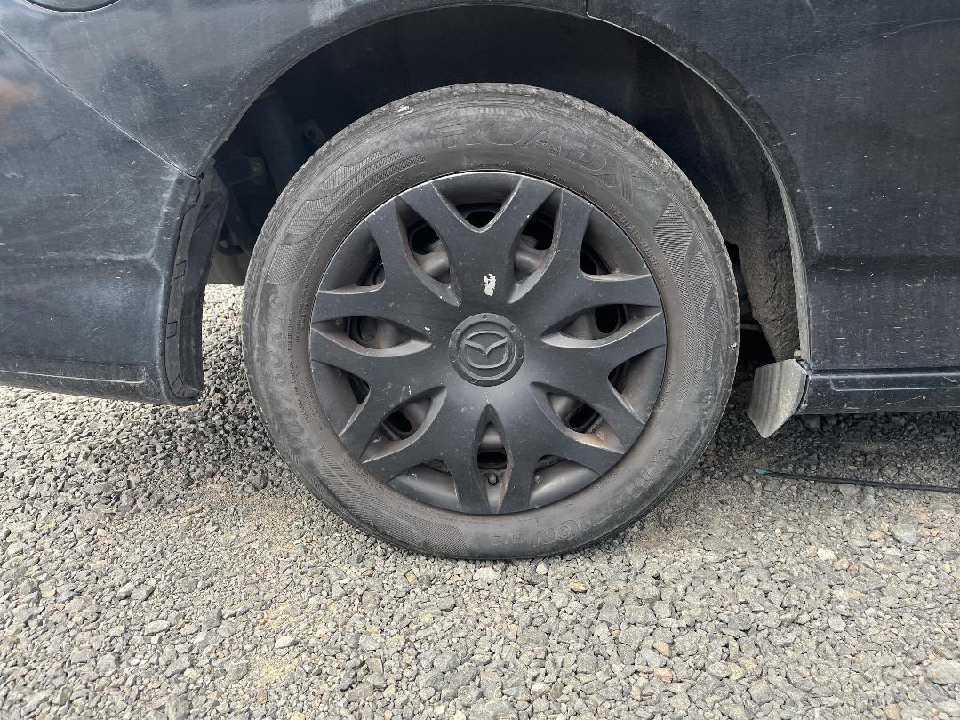 Photo '10' of Mazda Biante