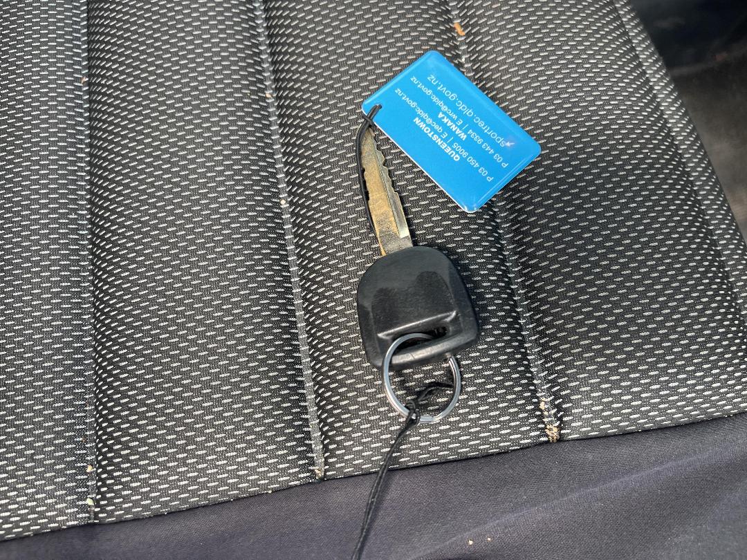 Photo '19' of Mazda Biante