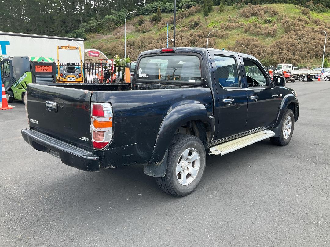 Photo '3' of Mazda Bt-50 D/C W/S SDX