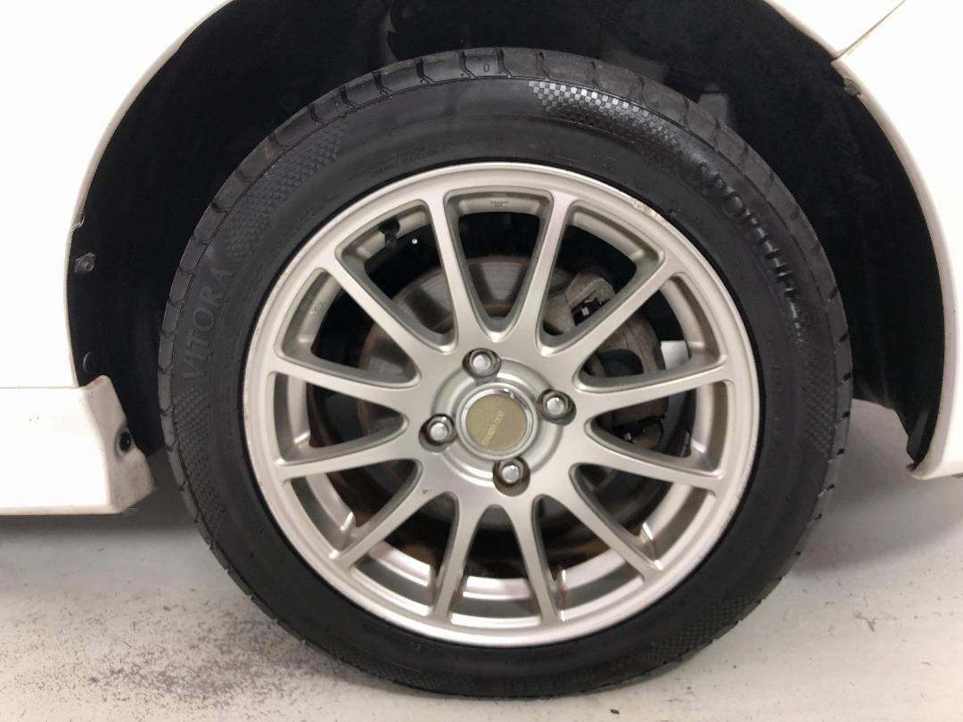 Photo '9' of Mazda Demio